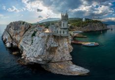 Di mana laut terbersih di Krimea: ulasan wisatawan Di mana tempat paling damai untuk bersantai di Krimea