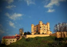 Kështjella e Mjellmave Neuschwanstein në Bavari Bileta për në kështjellat e Bavarisë