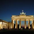 Berlin, sebuah kota dan tanah di bagian timur Jerman Bagaimana menuju ke ibu kota Jerman