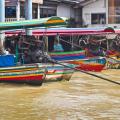 Transportasi umum Bangkok: melalui air